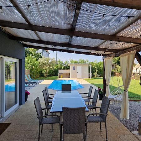 Villa Makale Umag Eksteriør billede