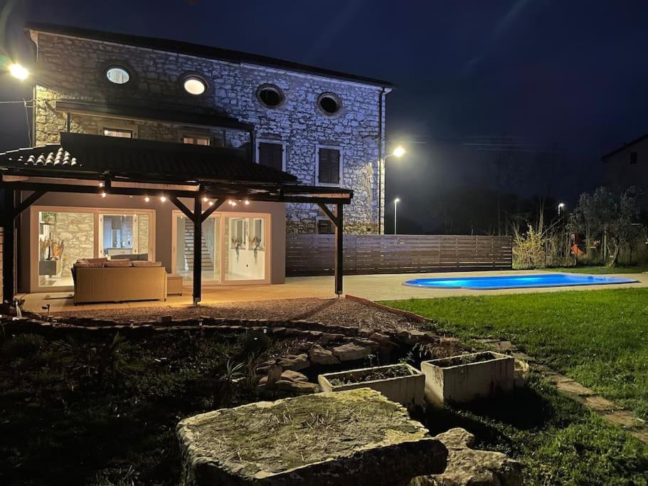 Villa Makale Umag Eksteriør billede