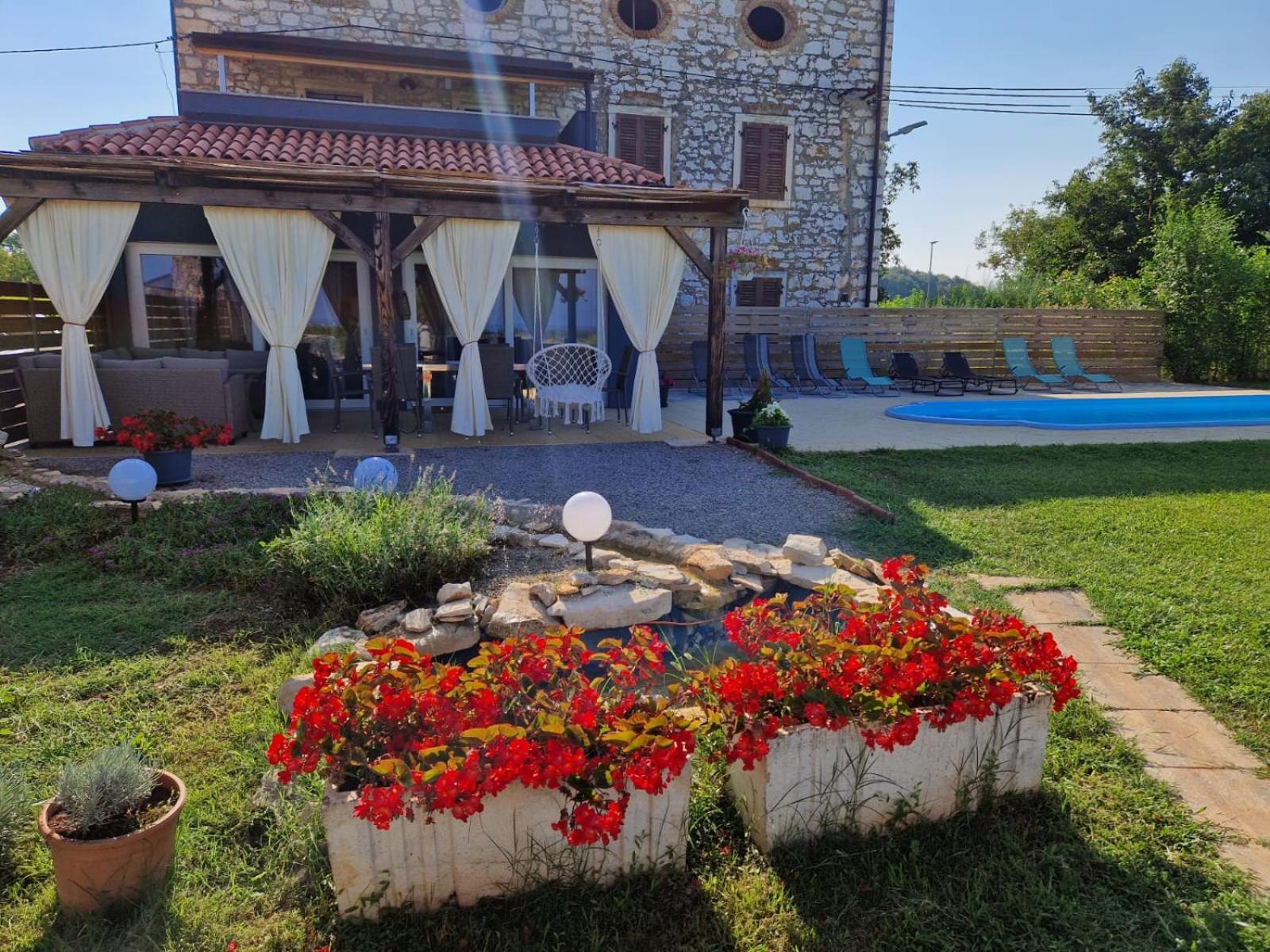 Villa Makale Umag Eksteriør billede